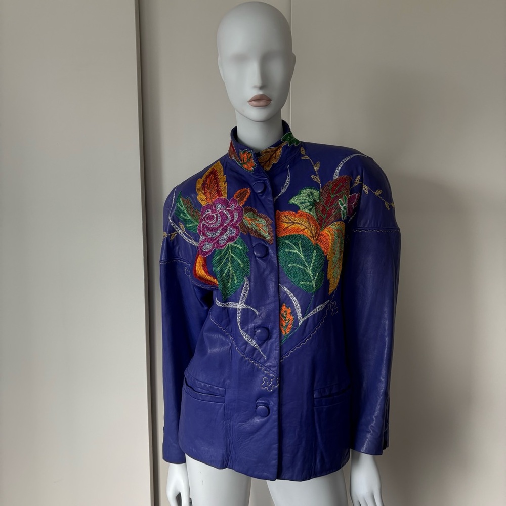 Danier Embroidered Leather Jacket - Picture 3 of 8
